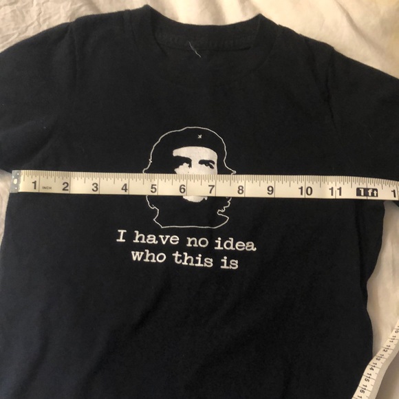 Che Guevara toddler boy’s tee shirt. Black graphic tee. - Picture 4 of 4